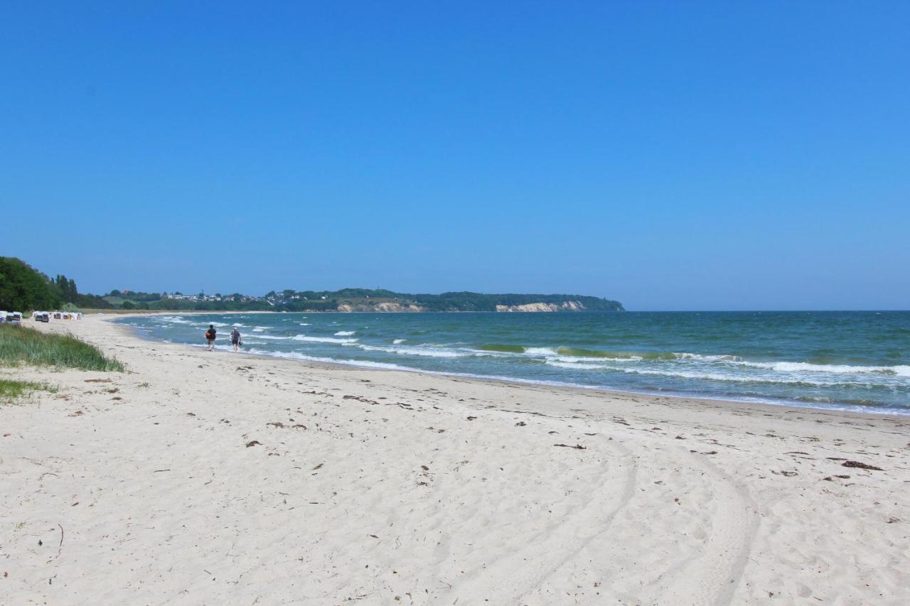 Strandnahe Fewo Mit Balkon, Gratis Nutzung Vom Ahoi Erlebnisbad Und Sauna In Sellin - Rex Rugia Fewo 13-7 Lobbe Exterior photo