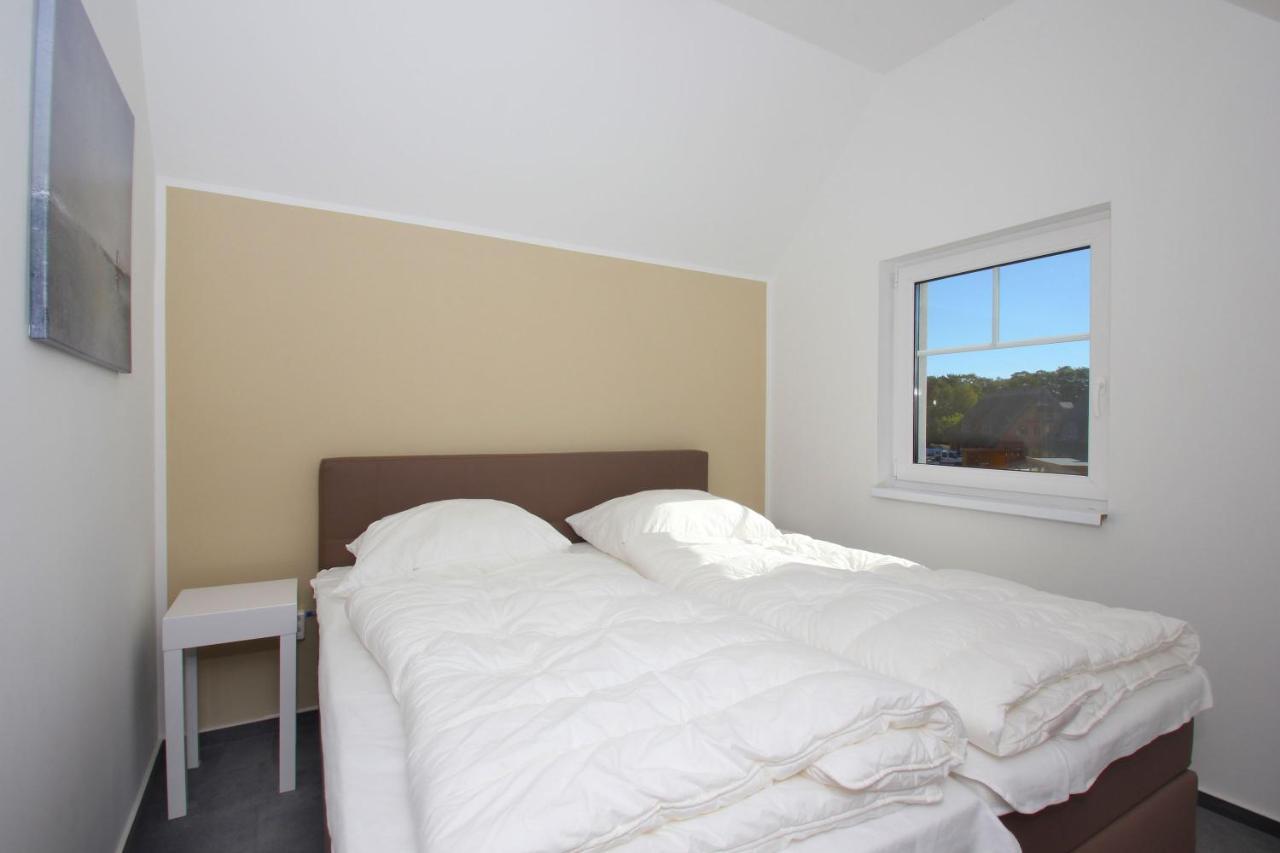Strandnahe Fewo Mit Balkon, Gratis Nutzung Vom Ahoi Erlebnisbad Und Sauna In Sellin - Rex Rugia Fewo 13-7 Lobbe Exterior photo