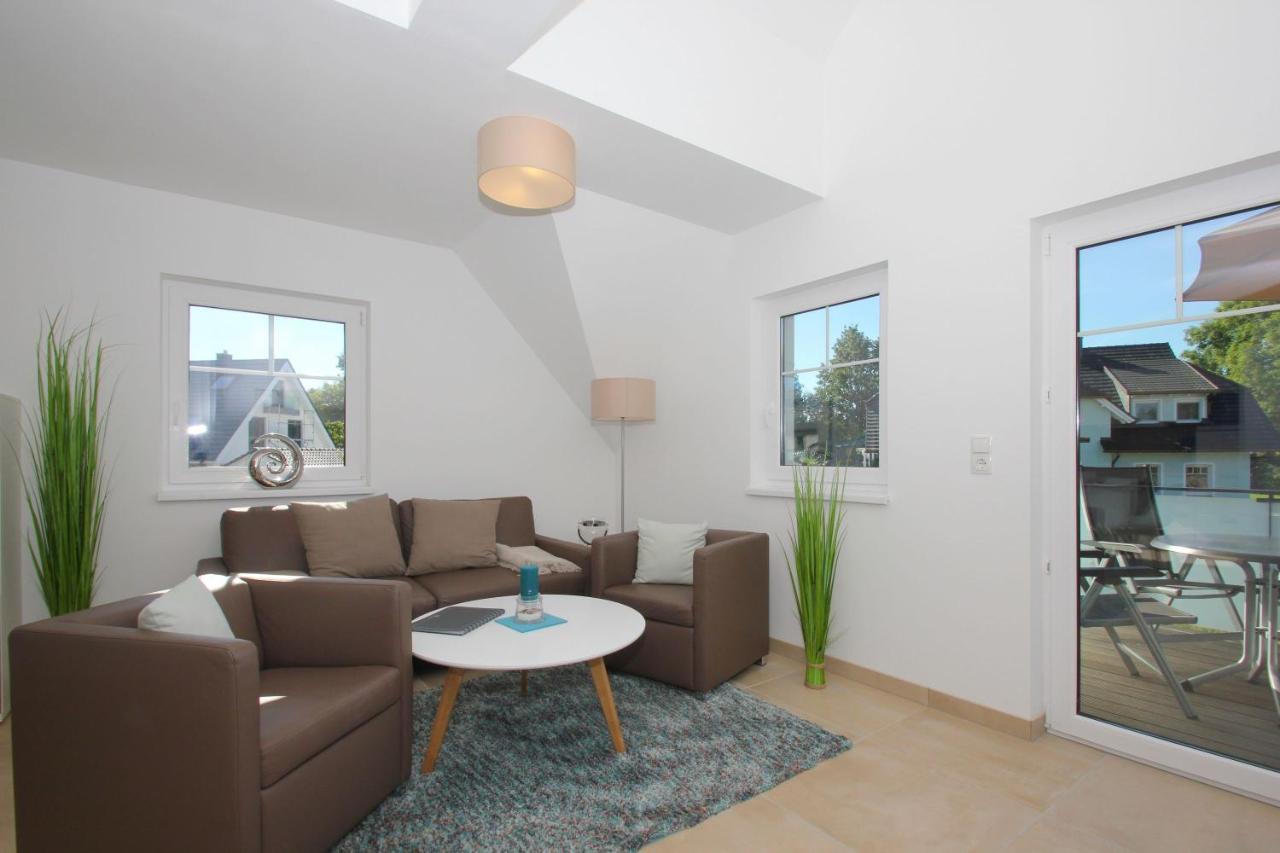 Strandnahe Fewo Mit Balkon, Gratis Nutzung Vom Ahoi Erlebnisbad Und Sauna In Sellin - Rex Rugia Fewo 13-7 Lobbe Exterior photo